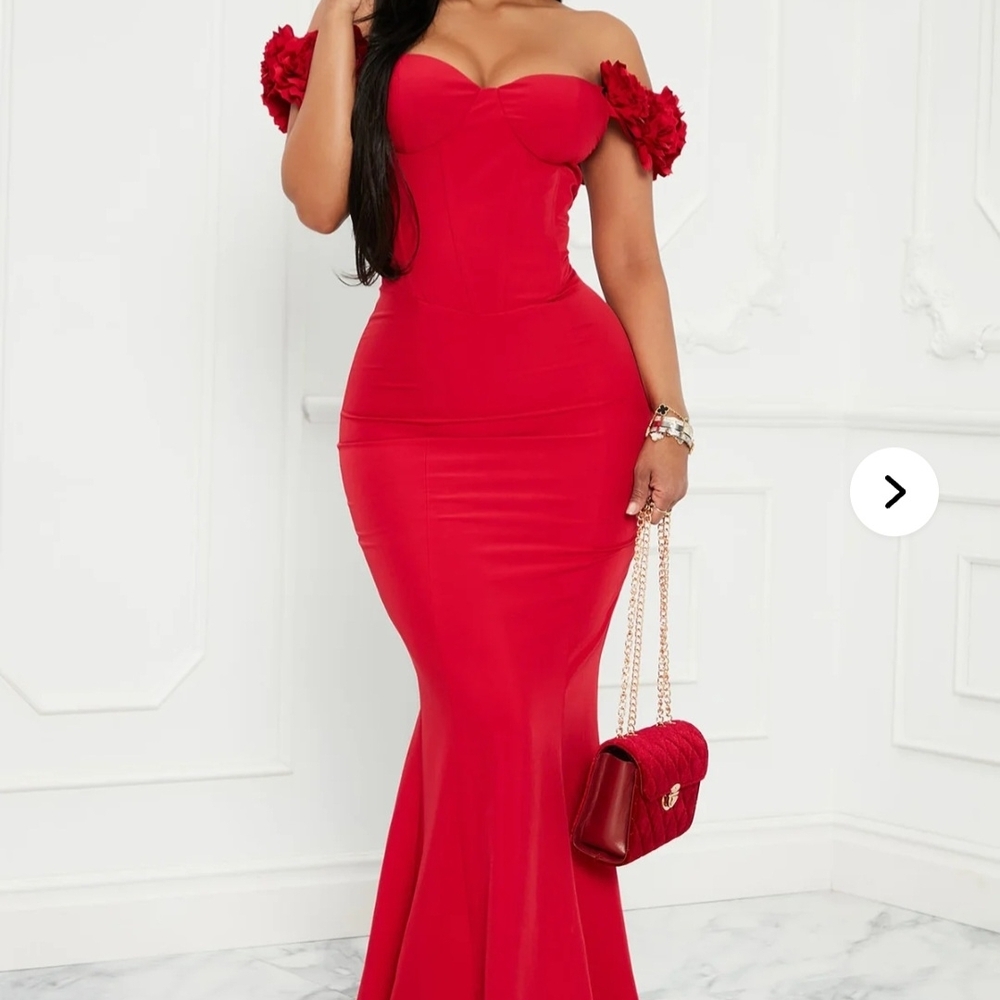 Elegant Red Off-Shoulder Dress
